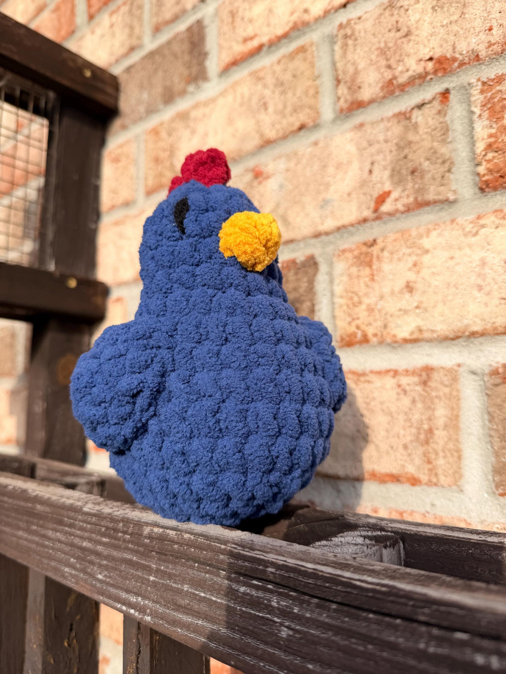 Desk Buddy - Chicken Edition