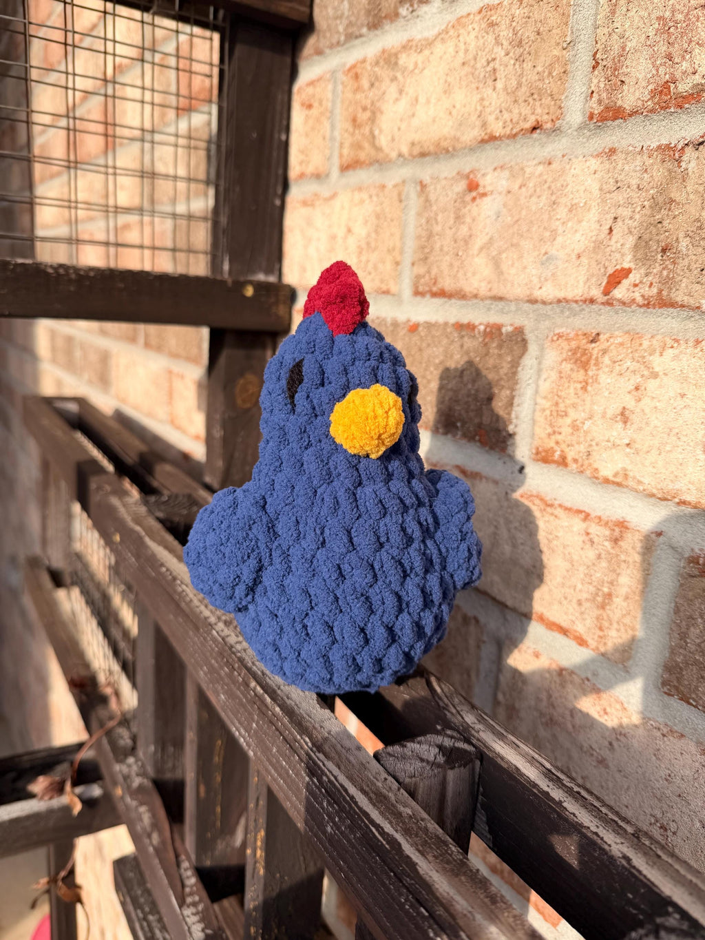 Desk Buddy - Chicken Edition